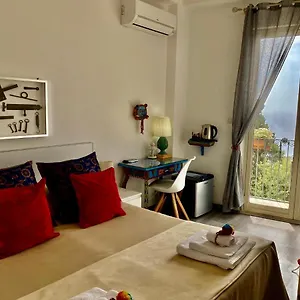  Bed & Breakfast Chiaro Di Luna Italië