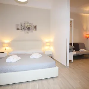 Unique Luxury Apartment&rooms Couette-café